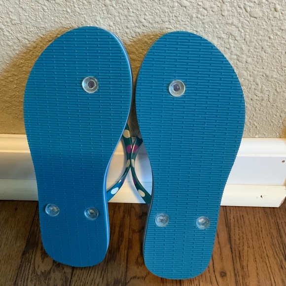 Vera Bradley flip flop size S (5-6) - Picture 2 of 4